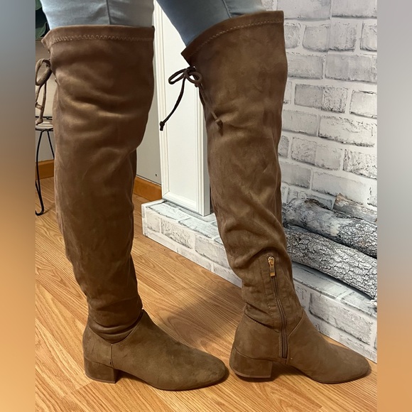 Brand new over the knee sues boots - Picture 2 of 7